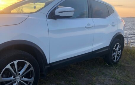 Nissan Qashqai, 2018 год, 2 090 000 рублей, 2 фотография