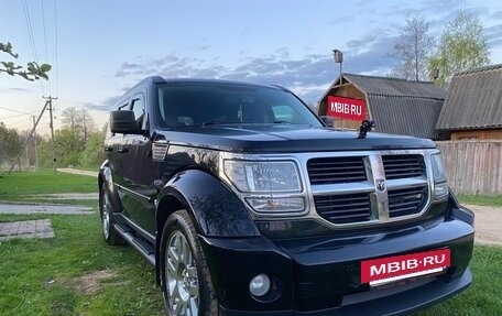 Dodge Nitro, 2007 год, 1 490 000 рублей, 16 фотография