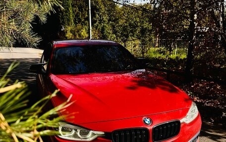 BMW 3 серия, 2015 год, 1 950 000 рублей, 1 фотография