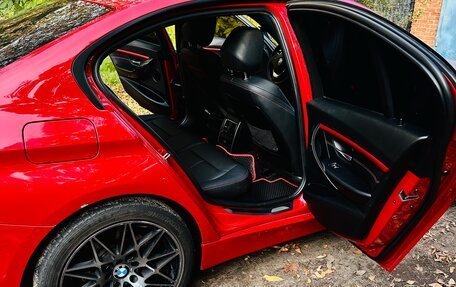 BMW 3 серия, 2015 год, 1 950 000 рублей, 10 фотография