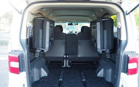 Mitsubishi Delica D:5 I, 2018 год, 2 094 000 рублей, 27 фотография