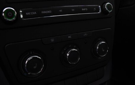 Skoda Yeti I рестайлинг, 2011 год, 1 220 000 рублей, 14 фотография