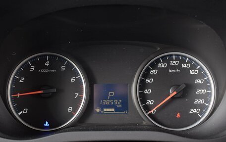 Mitsubishi Outlander III рестайлинг 3, 2018 год, 1 299 000 рублей, 16 фотография