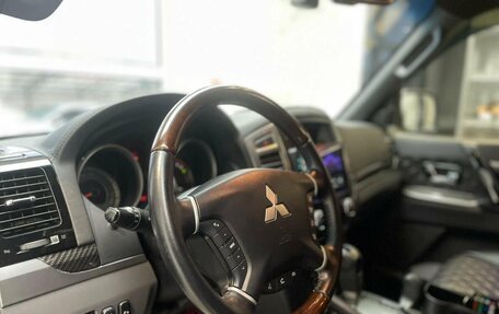 Mitsubishi Pajero IV, 2019 год, 4 250 000 рублей, 11 фотография