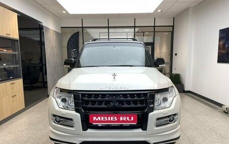 Mitsubishi Pajero IV, 2019 год, 4 250 000 рублей, 9 фотография