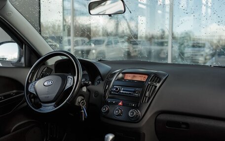 KIA cee'd I рестайлинг, 2008 год, 650 000 рублей, 10 фотография