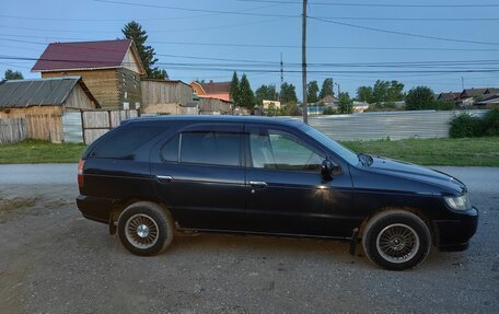 Nissan Rnessa, 2000 год, 260 000 рублей, 4 фотография