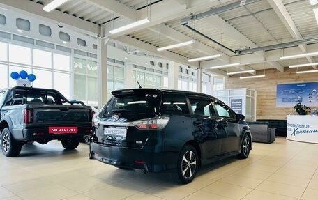 Toyota Wish II, 2012 год, 1 799 999 рублей, 6 фотография