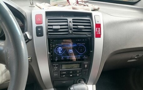 Hyundai Tucson III, 2005 год, 650 000 рублей, 7 фотография