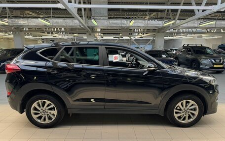 Hyundai Tucson III, 2017 год, 1 870 000 рублей, 8 фотография