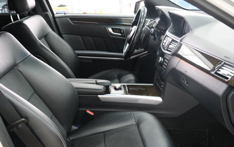 Mercedes-Benz E-Класс, 2012 год, 1 879 000 рублей, 23 фотография
