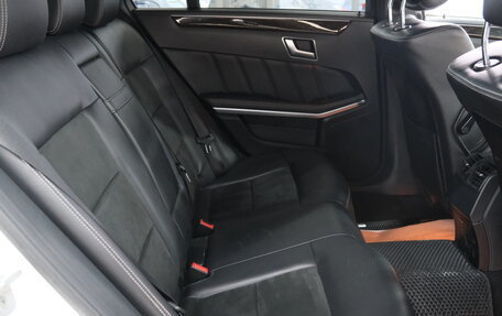 Mercedes-Benz E-Класс, 2012 год, 1 879 000 рублей, 25 фотография