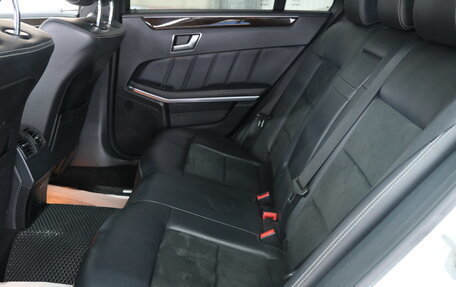 Mercedes-Benz E-Класс, 2012 год, 1 879 000 рублей, 24 фотография
