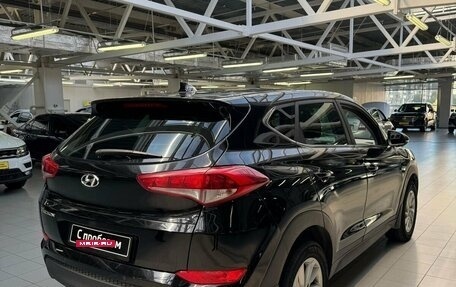 Hyundai Tucson III, 2017 год, 1 870 000 рублей, 7 фотография