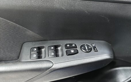 Hyundai Solaris II рестайлинг, 2017 год, 1 222 000 рублей, 22 фотография