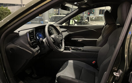 Lexus RX IV рестайлинг, 2025 год, 8 300 000 рублей, 20 фотография