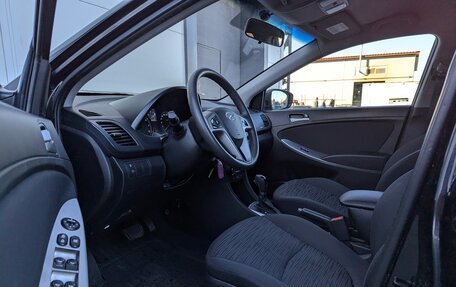 Hyundai Solaris II рестайлинг, 2015 год, 999 000 рублей, 6 фотография