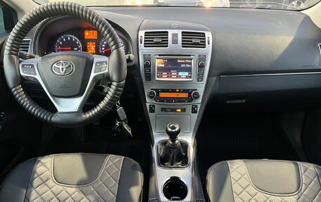 Toyota Avensis III рестайлинг, 2012 год, 965 000 рублей, 9 фотография