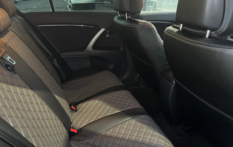 Toyota Avensis III рестайлинг, 2012 год, 965 000 рублей, 13 фотография