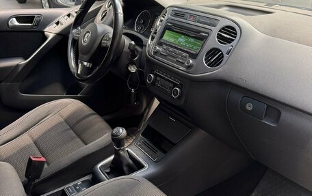 Volkswagen Tiguan I, 2011 год, 1 100 000 рублей, 10 фотография