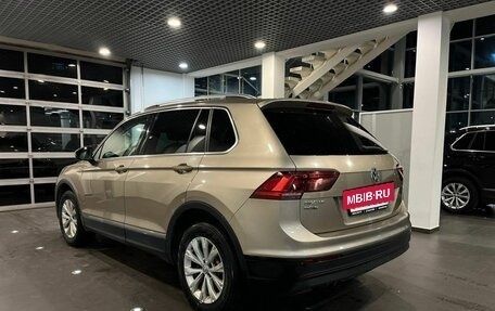 Volkswagen Tiguan II, 2017 год, 1 950 000 рублей, 5 фотография