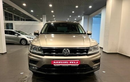 Volkswagen Tiguan II, 2017 год, 1 950 000 рублей, 8 фотография