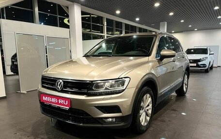 Volkswagen Tiguan II, 2017 год, 1 950 000 рублей, 7 фотография