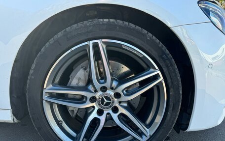 Mercedes-Benz E-Класс, 2018 год, 4 200 000 рублей, 10 фотография