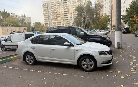 Skoda Octavia, 2018 год, 1 980 000 рублей, 2 фотография