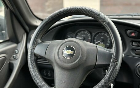 Chevrolet Niva I рестайлинг, 2018 год, 745 000 рублей, 8 фотография