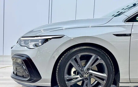 Volkswagen Golf VIII, 2022 год, 2 230 000 рублей, 8 фотография