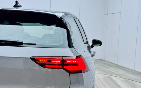 Volkswagen Golf VIII, 2022 год, 2 230 000 рублей, 9 фотография