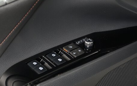 Toyota Camry, 2018 год, 2 500 000 рублей, 5 фотография