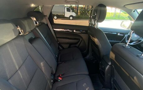 KIA Sorento II рестайлинг, 2017 год, 1 900 000 рублей, 19 фотография