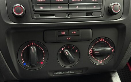 Volkswagen Jetta VI, 2013 год, 1 199 000 рублей, 13 фотография