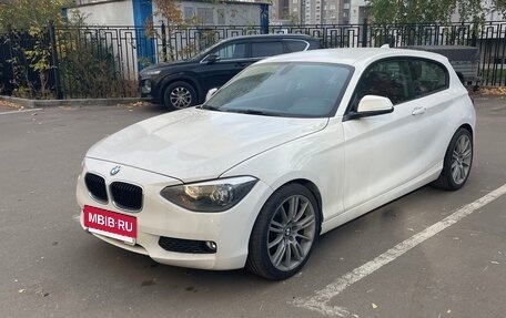 BMW 1 серия, 2013 год, 1 050 000 рублей, 3 фотография