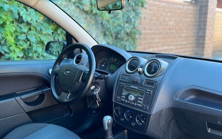 Ford Fiesta, 2006 год, 230 000 рублей, 8 фотография