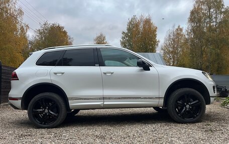 Volkswagen Touareg III, 2017 год, 3 200 000 рублей, 10 фотография