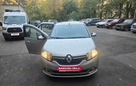 Renault Logan II, 2014 год, 995 000 рублей, 3 фотография