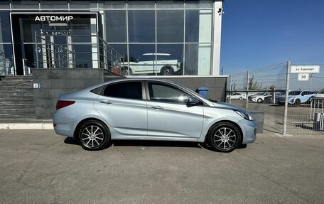 Hyundai Solaris II рестайлинг, 2011 год, 700 000 рублей, 4 фотография