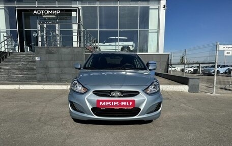 Hyundai Solaris II рестайлинг, 2011 год, 700 000 рублей, 2 фотография