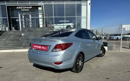 Hyundai Solaris II рестайлинг, 2011 год, 700 000 рублей, 5 фотография