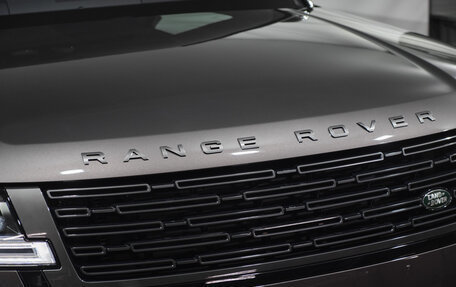 Land Rover Range Rover IV рестайлинг, 2025 год, 28 000 000 рублей, 4 фотография