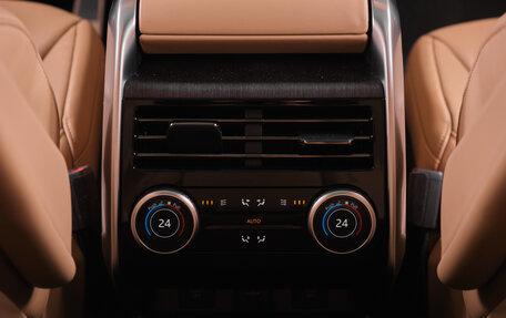 Land Rover Range Rover IV рестайлинг, 2025 год, 28 000 000 рублей, 26 фотография
