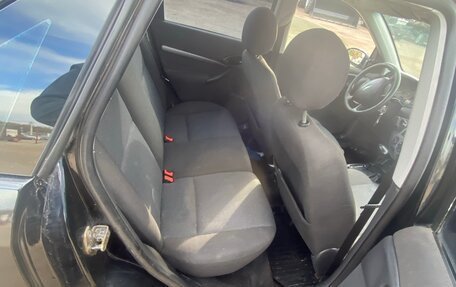 Ford Focus IV, 2003 год, 195 000 рублей, 6 фотография