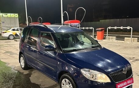 Skoda Roomster, 2013 год, 990 000 рублей, 6 фотография