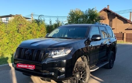 Toyota Land Cruiser Prado 150 рестайлинг 2, 2017 год, 3 800 000 рублей, 35 фотография