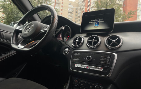 Mercedes-Benz GLA, 2018 год, 2 299 000 рублей, 14 фотография