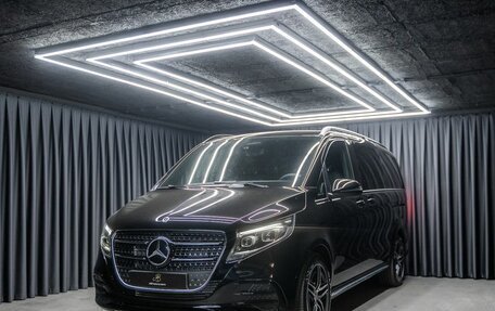 Mercedes-Benz V-Класс, 2025 год, 15 960 000 рублей, 1 фотография
