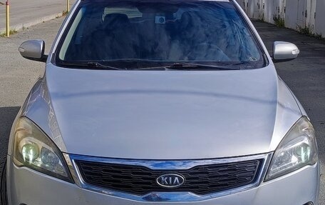 KIA cee'd I рестайлинг, 2010 год, 700 000 рублей, 1 фотография
